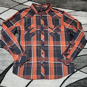 HELIX ATHLETIC FIT PLAID LONG-SLEEVE BUTTON DOWN SHIRT